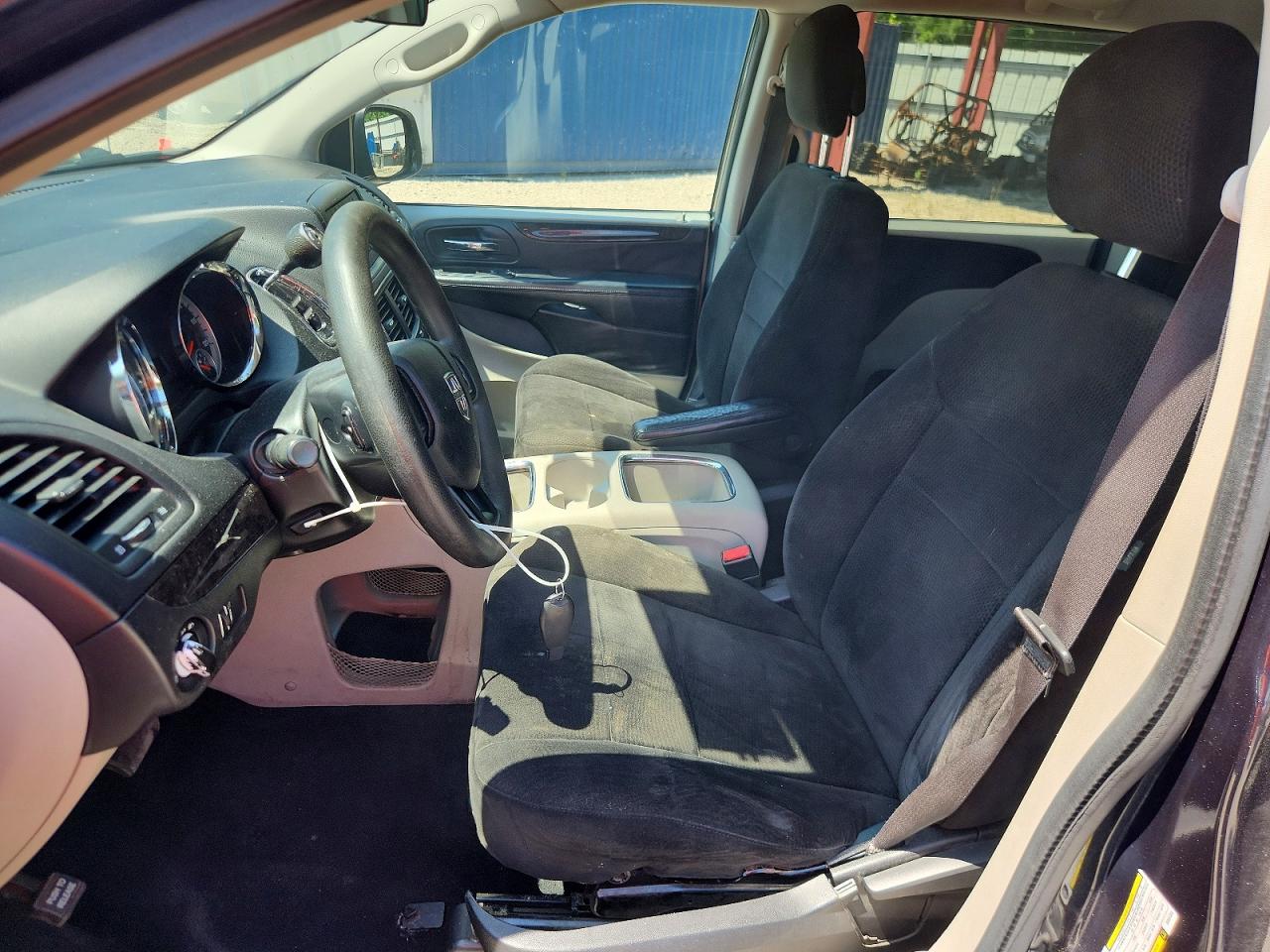 Dodge Caravan Sxt