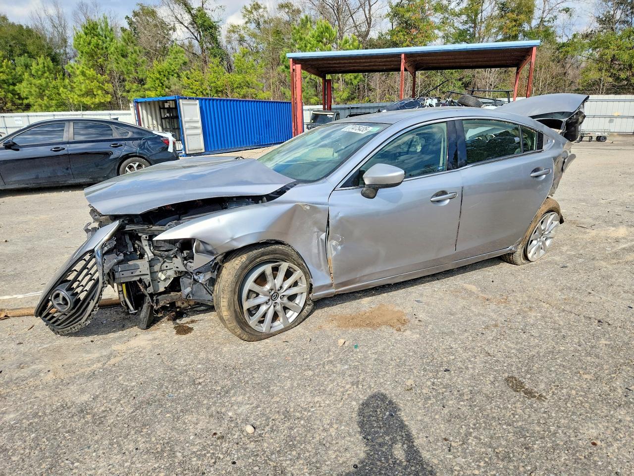 Salvage Mazda 6 Image