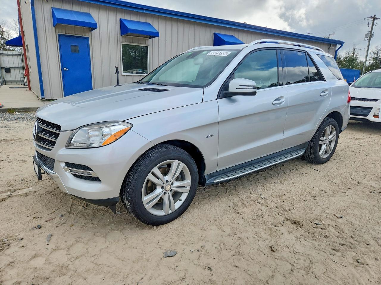 Salvage Mercedes-Benz M-Class Image