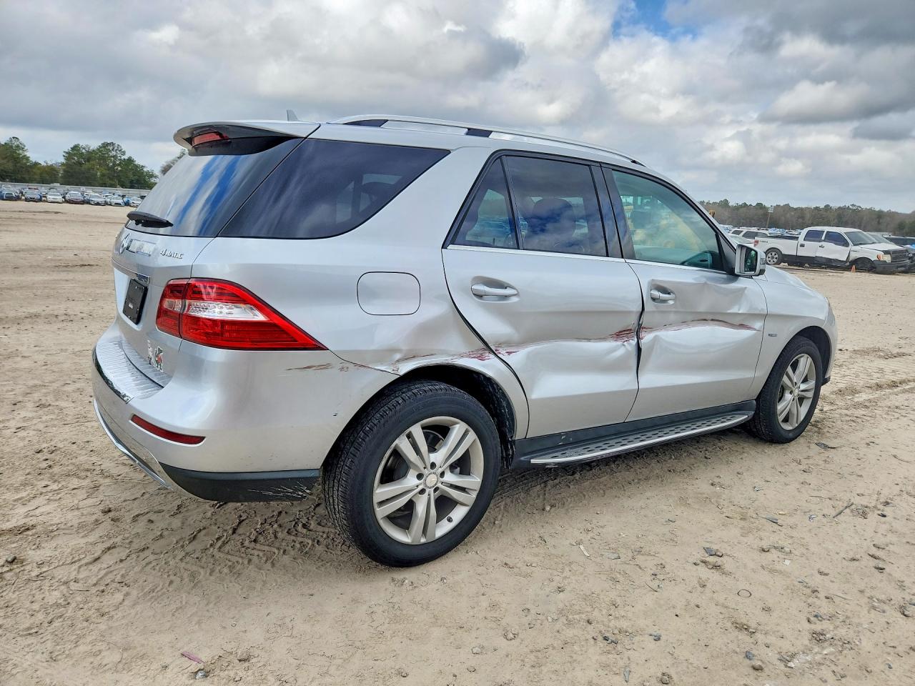 Mercedes-Benz M-Class 350 4matic