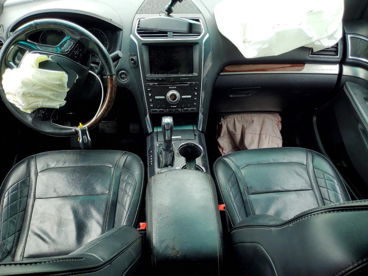 Ford Explorer Platinum