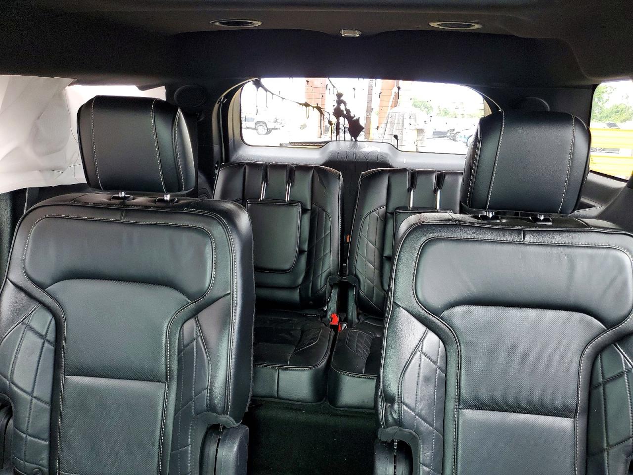 Ford Explorer Platinum