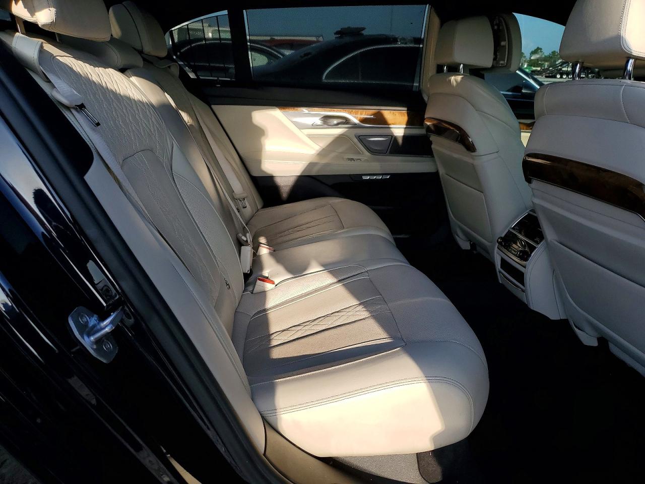 BMW 7 Series I