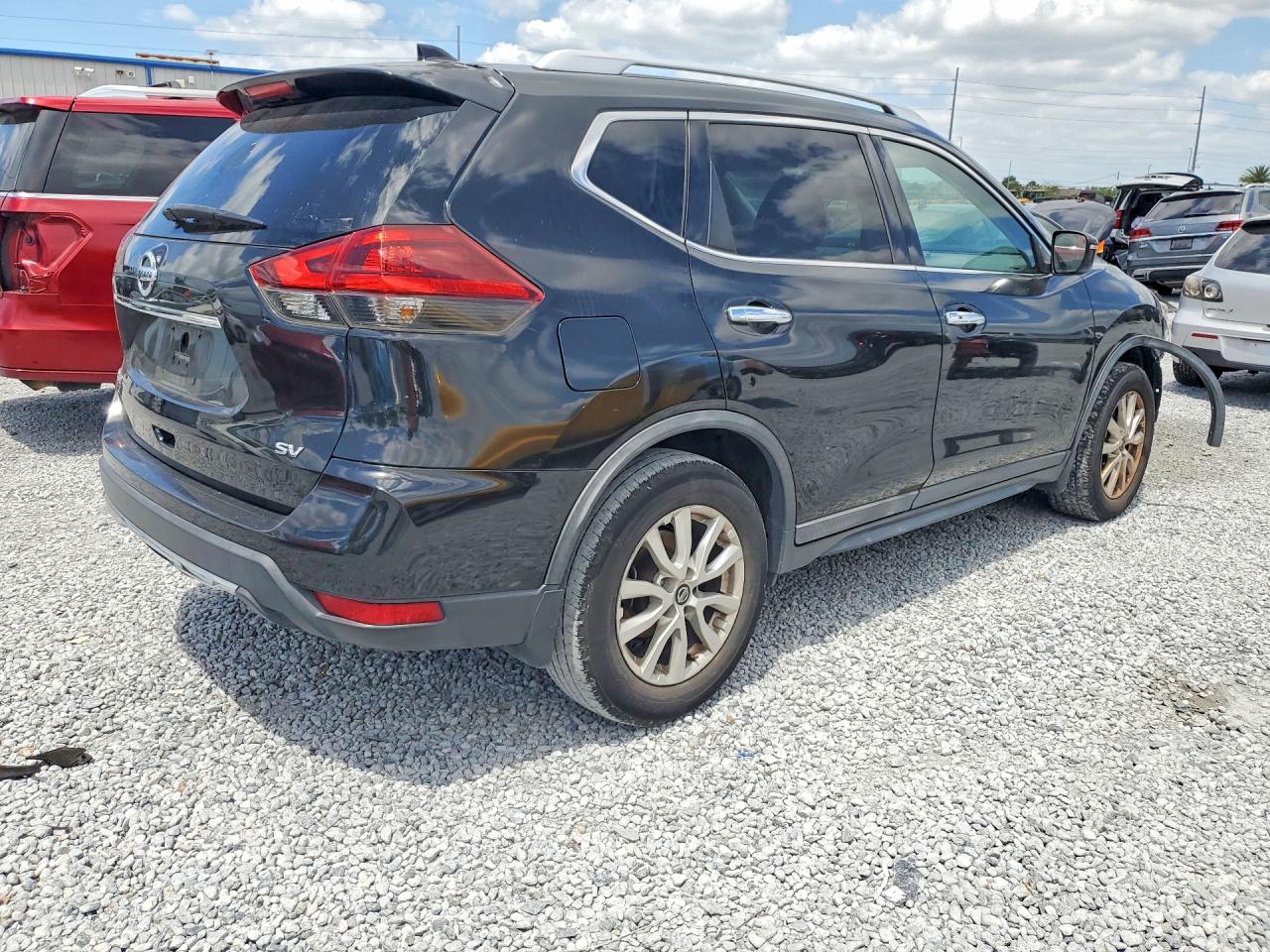 Nissan Rogue Sv