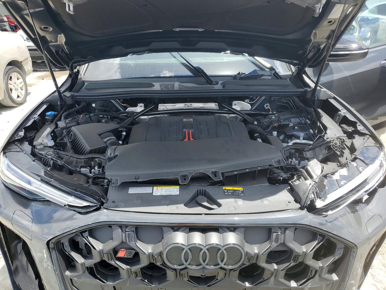 Audi Sq Premium Plus