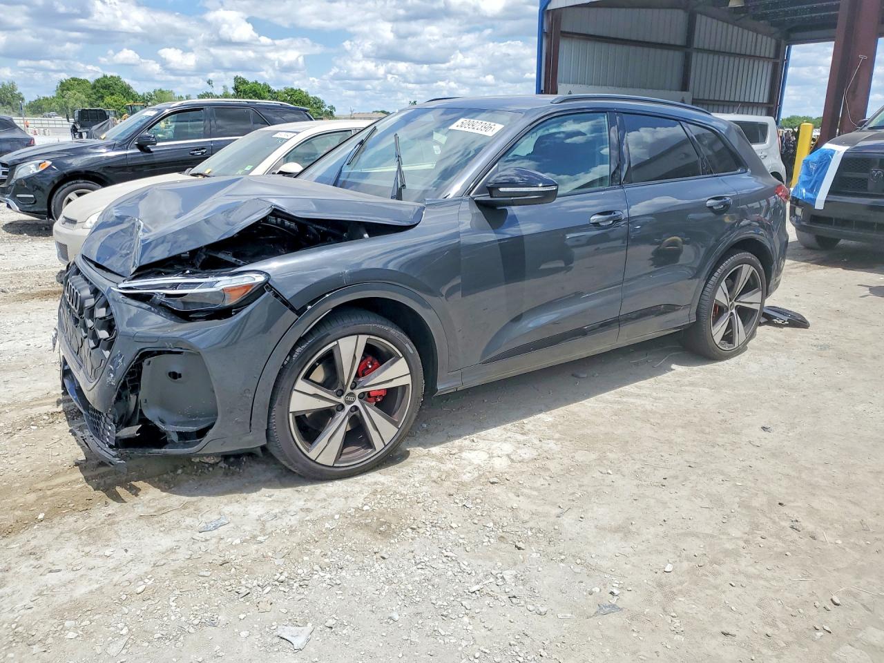 Salvage Audi Sq Image