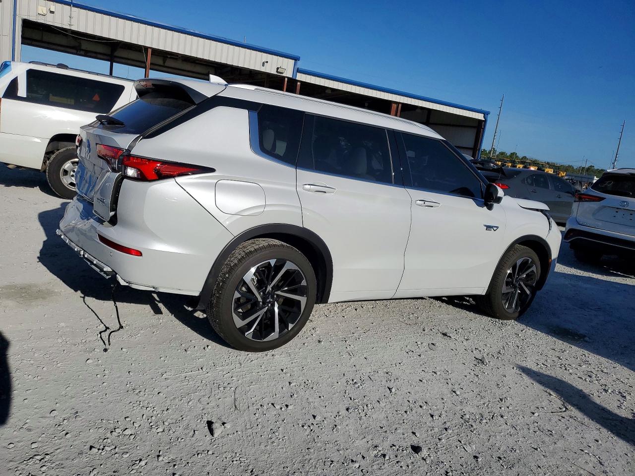 Mitsubishi Outlander Sel