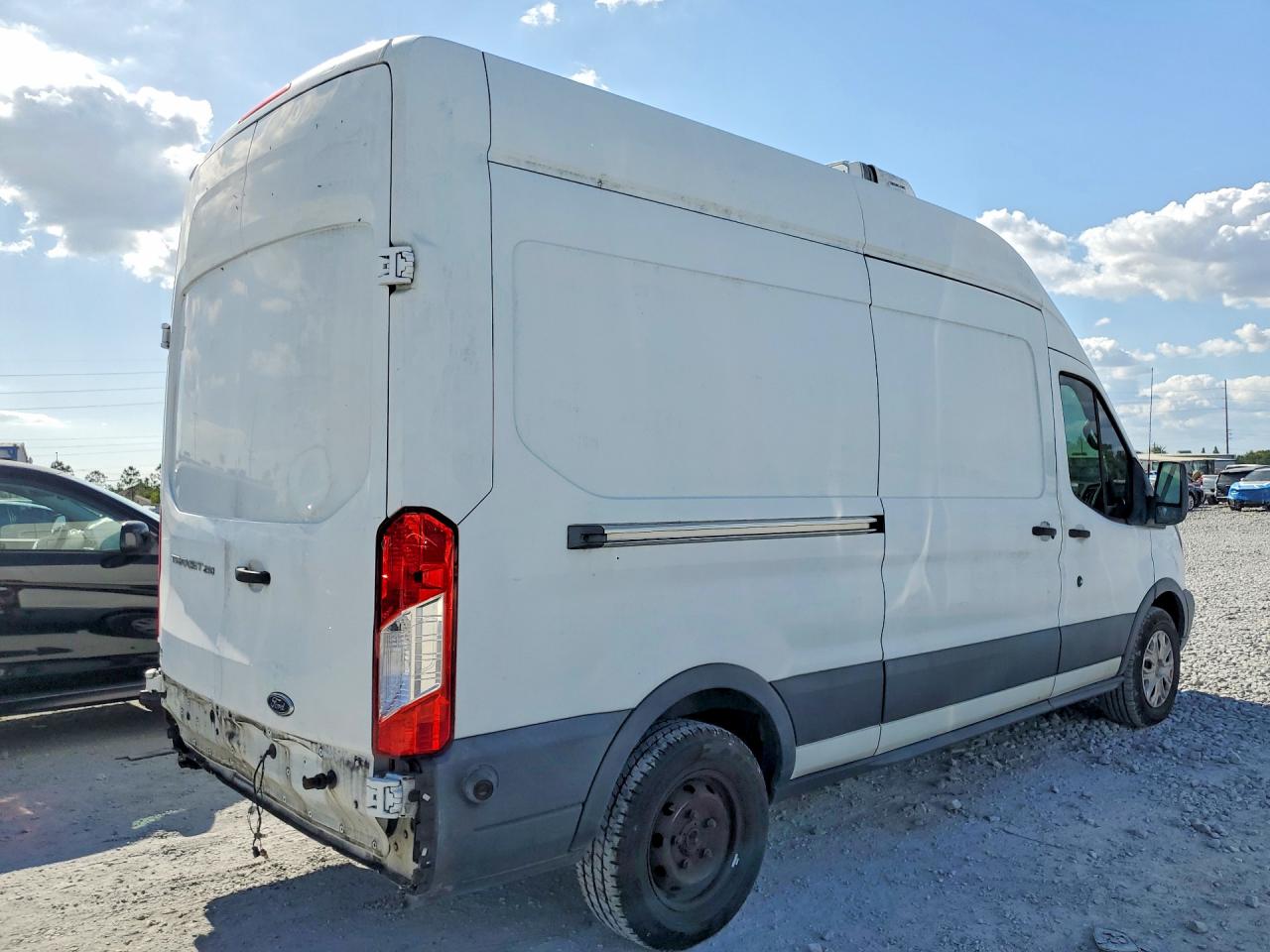 Ford Transit T-250
