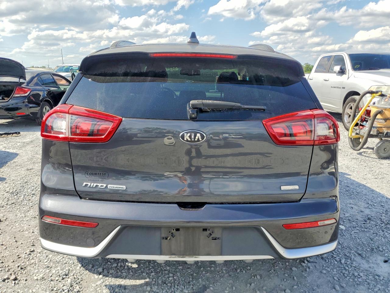 Kia Niro Ex