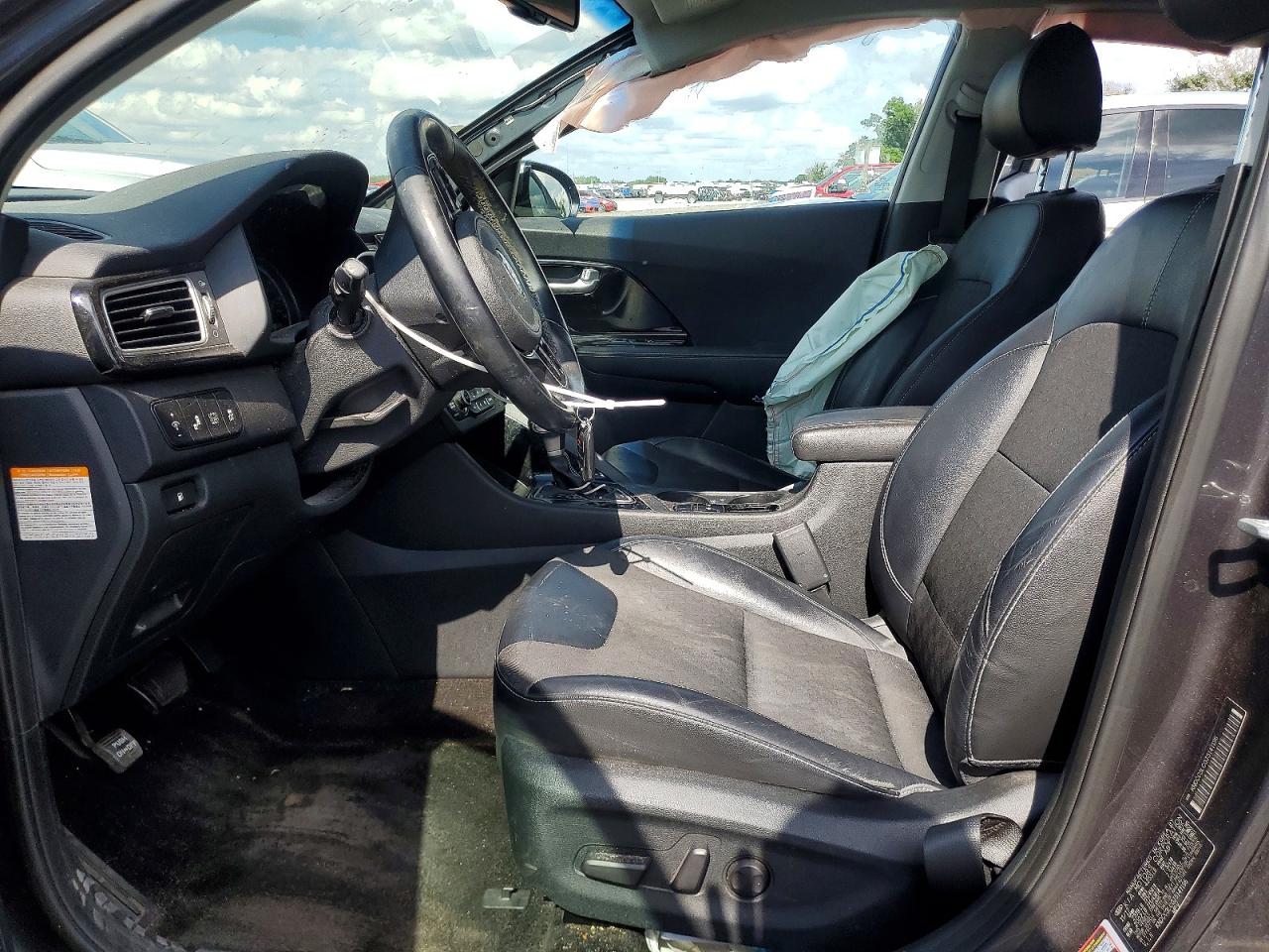 Kia Niro Ex