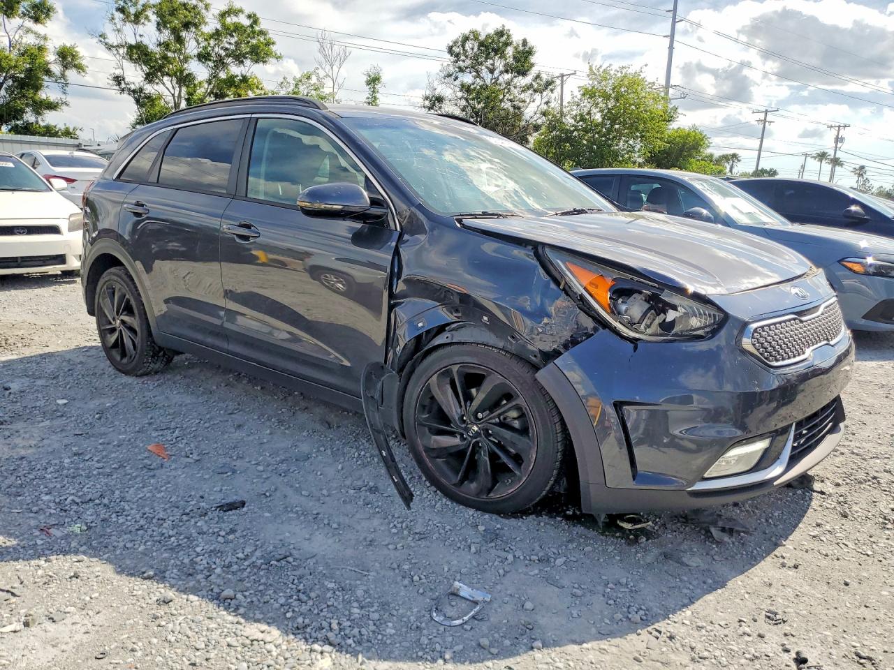 Kia Niro Ex