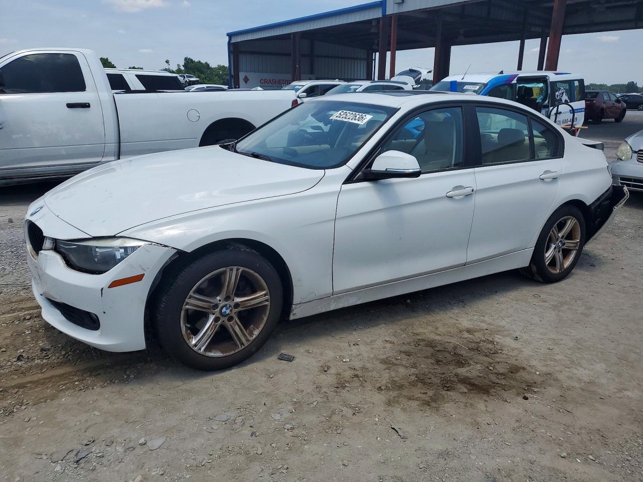 Salvage BMW 3 Series Image