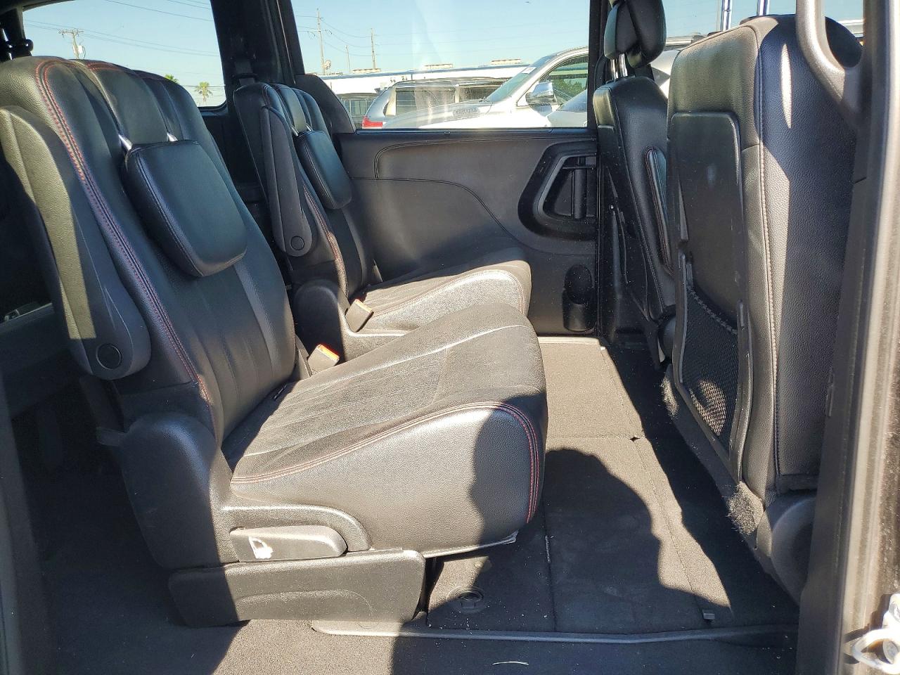 Dodge Caravan Gt