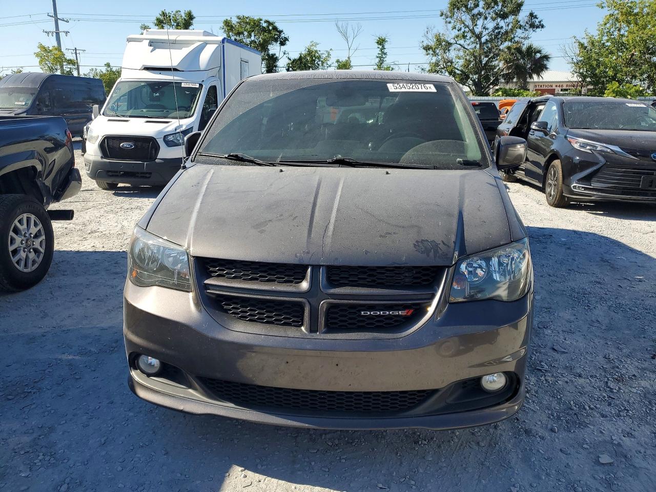 Dodge Caravan Gt