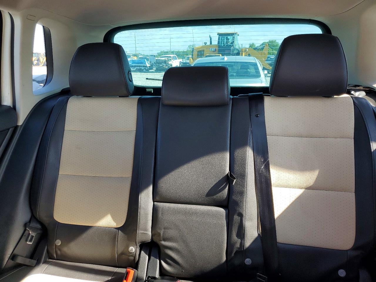 Volkswagen Tiguan S