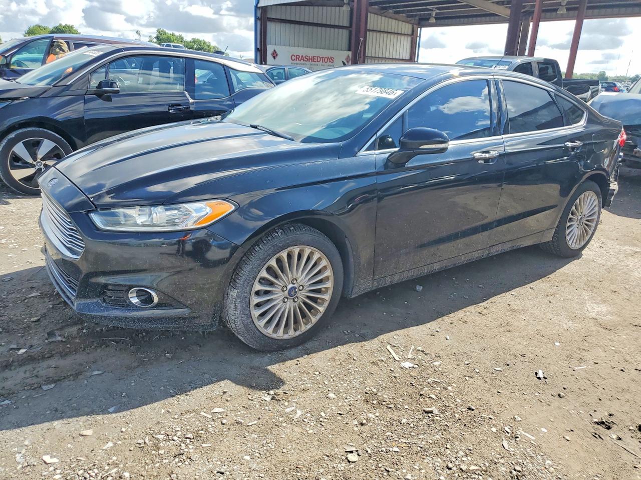 Salvage Ford Fusion Image
