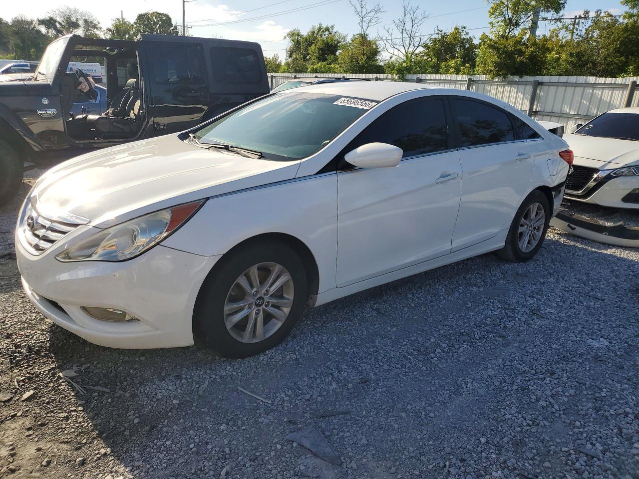 Salvage Hyundai SONATA Image