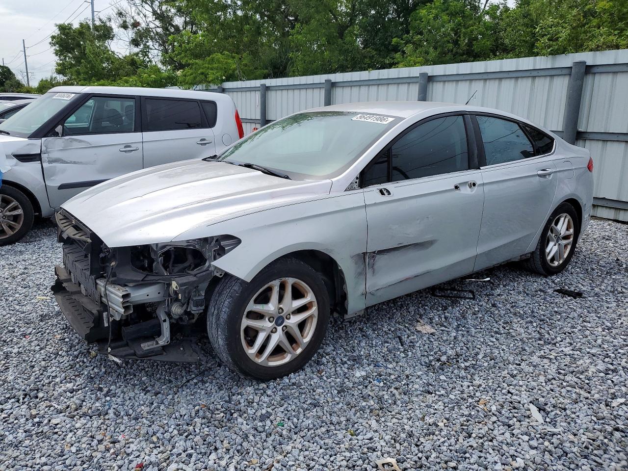 Salvage Ford Fusion Image