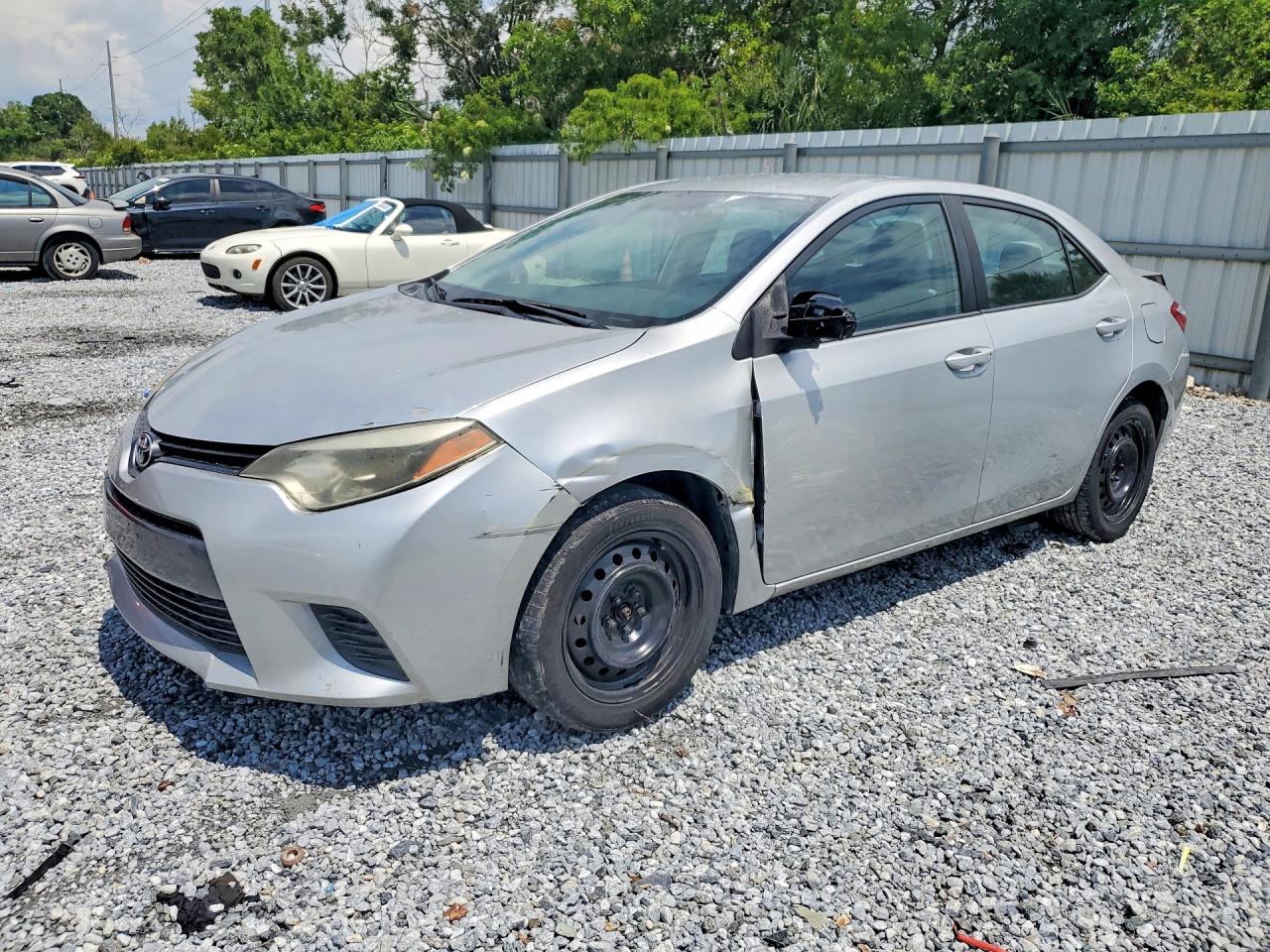 Salvage Toyota Corolla Image