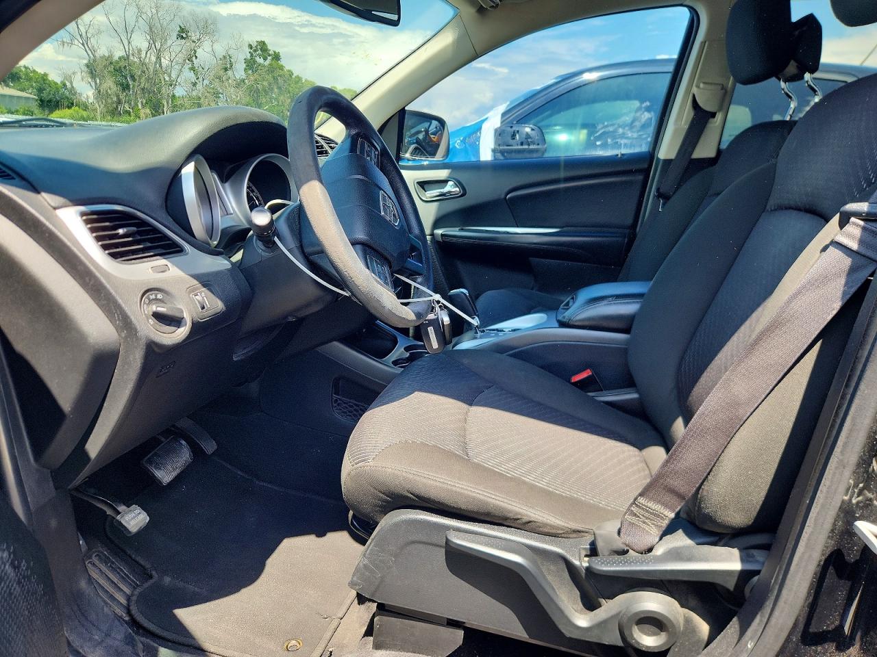 Dodge Journey Se