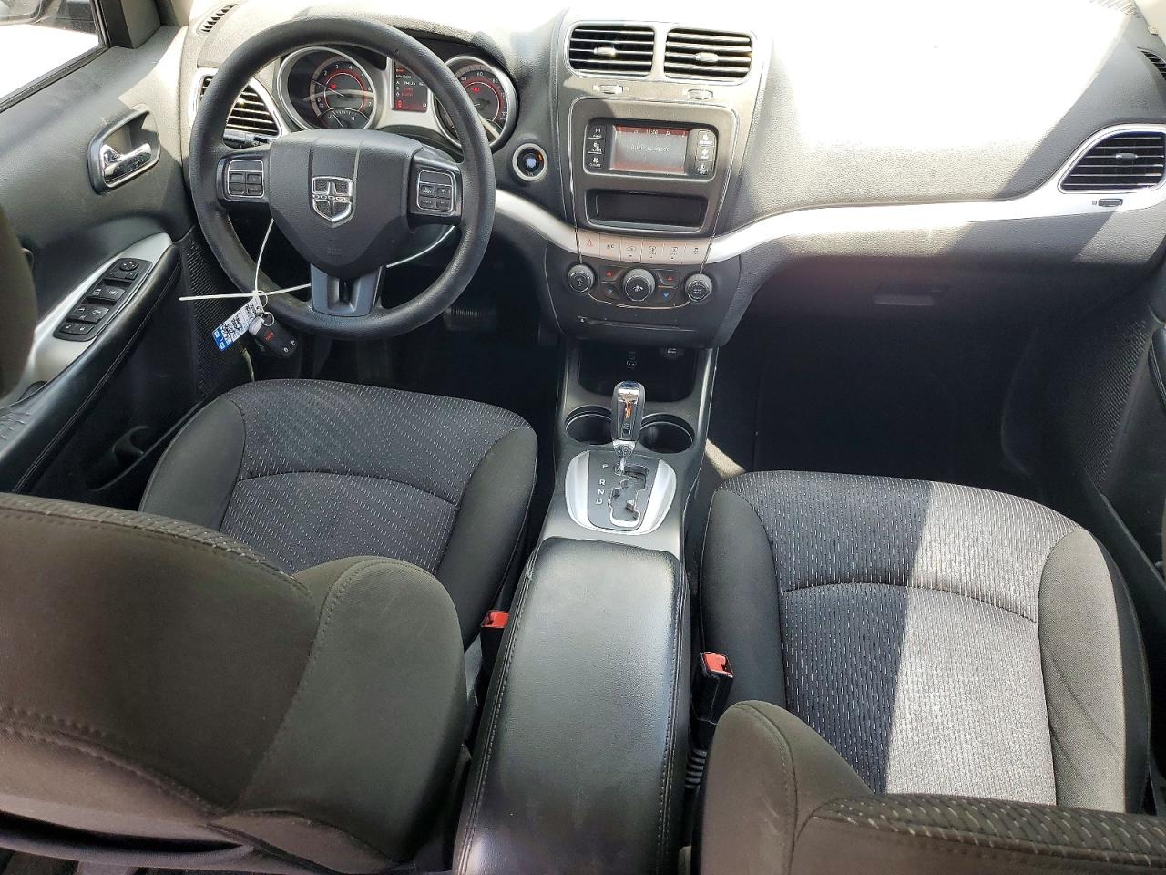 Dodge Journey Se
