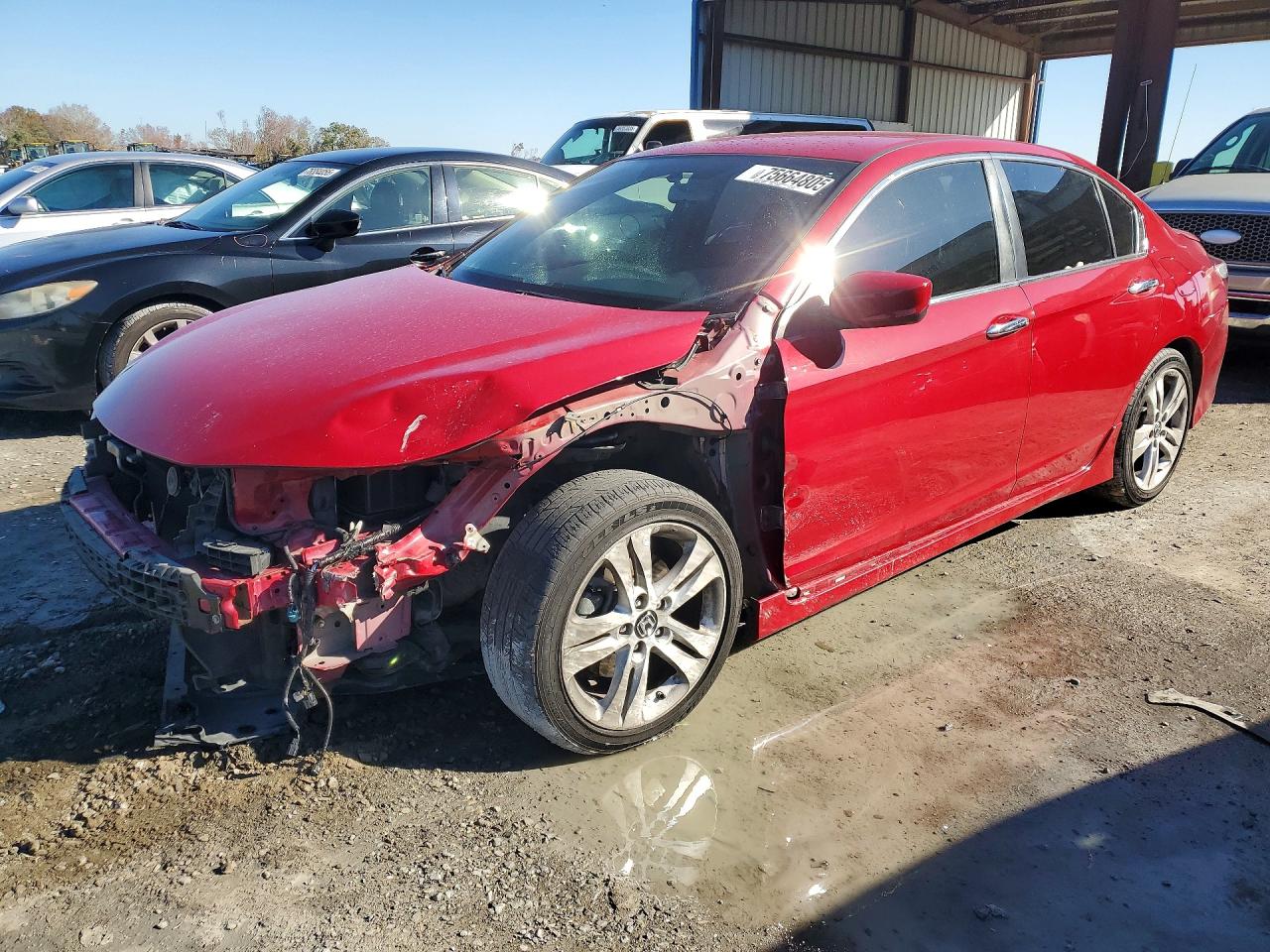 Salvage Honda Accord Image