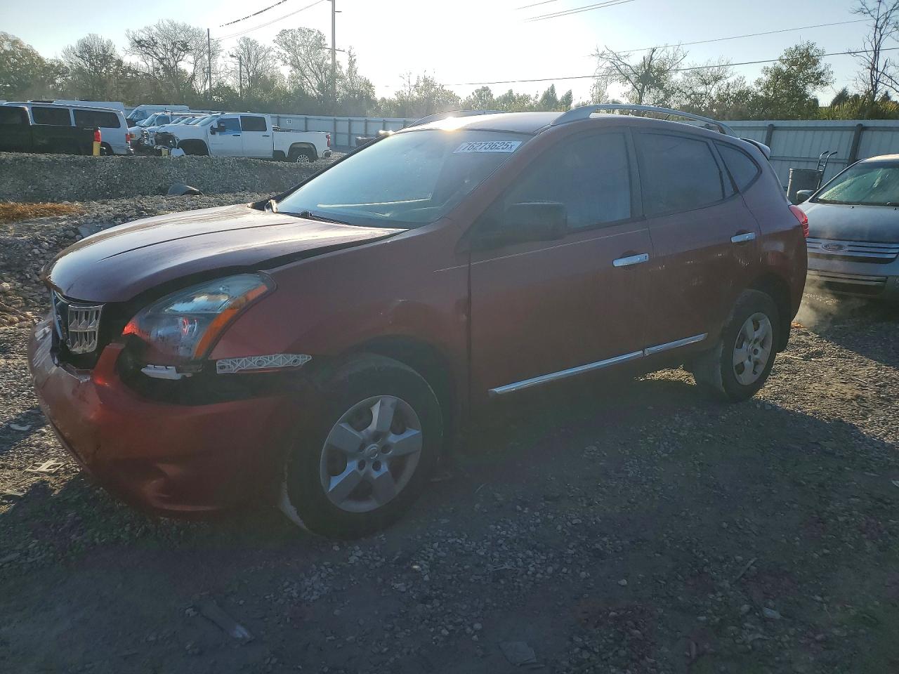 Salvage Nissan Rogue Image