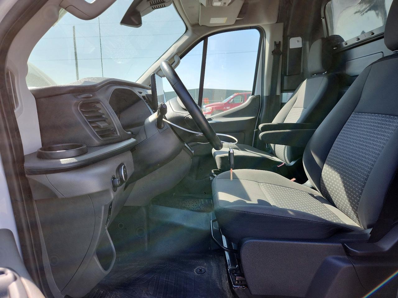 Ford Transit T-350