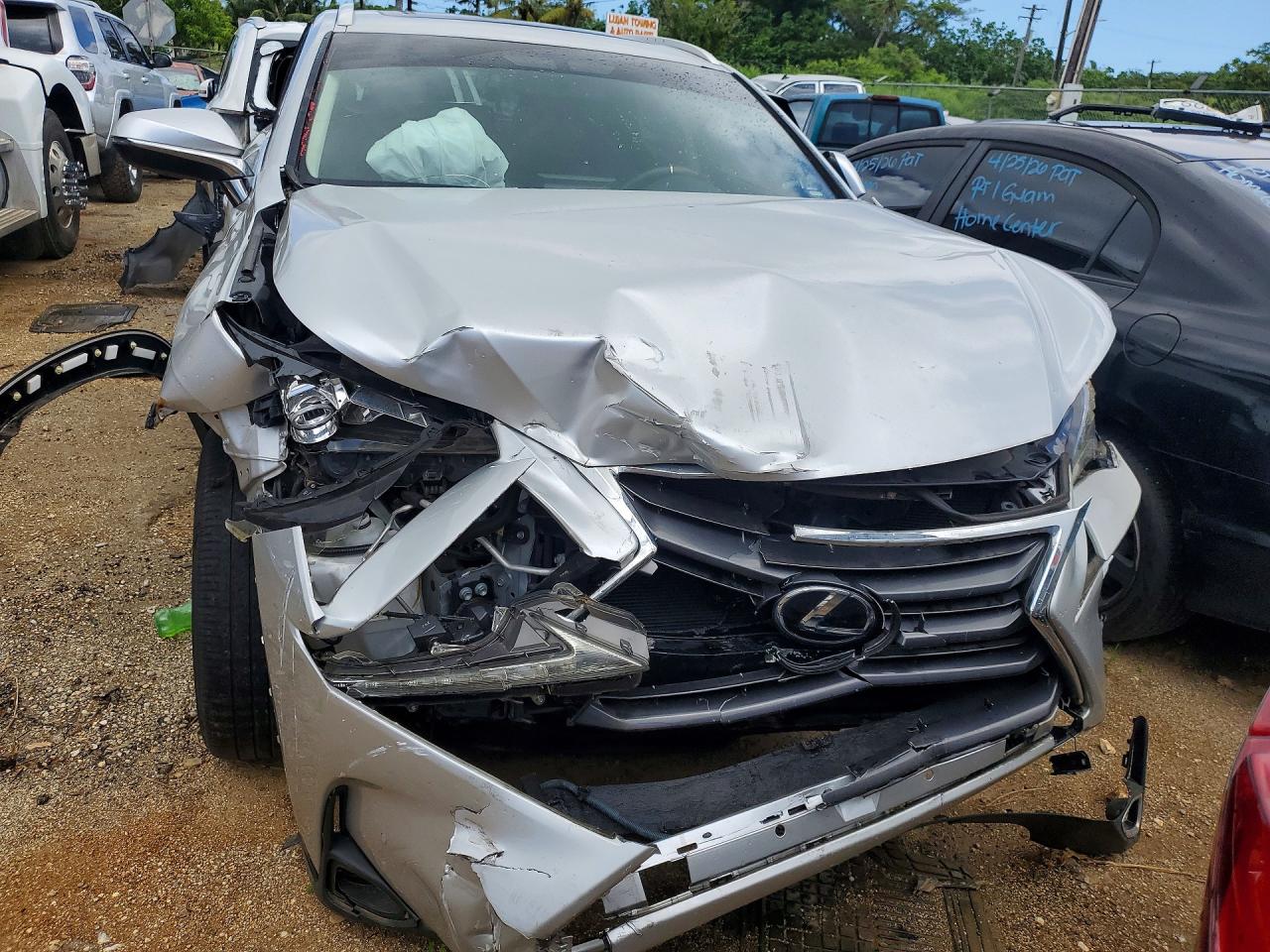 Lexus NX Base