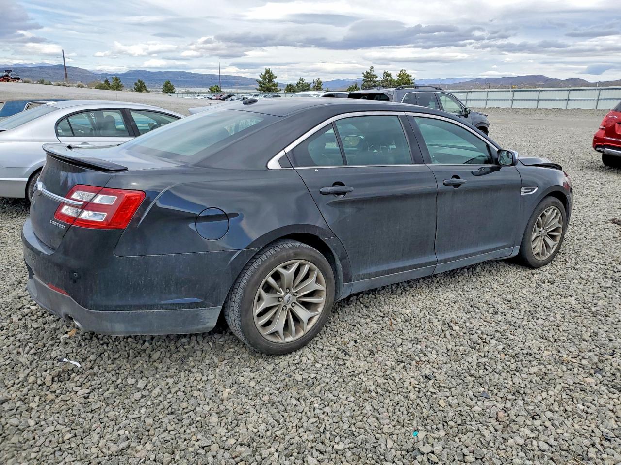 Ford Taurus Limited