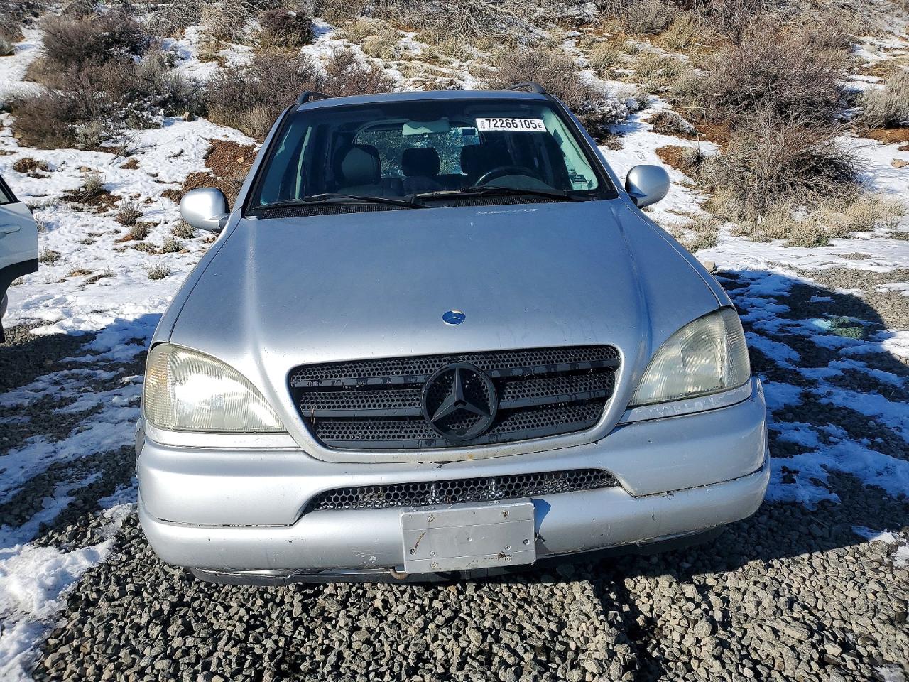 Mercedes-Benz M-Class 320