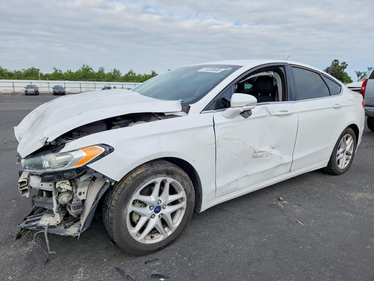 Salvage Ford Fusion Image
