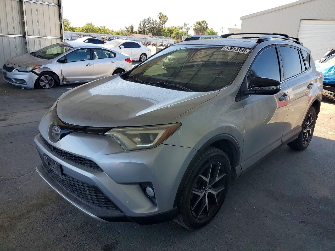 Salvage Toyota RAV4 Image