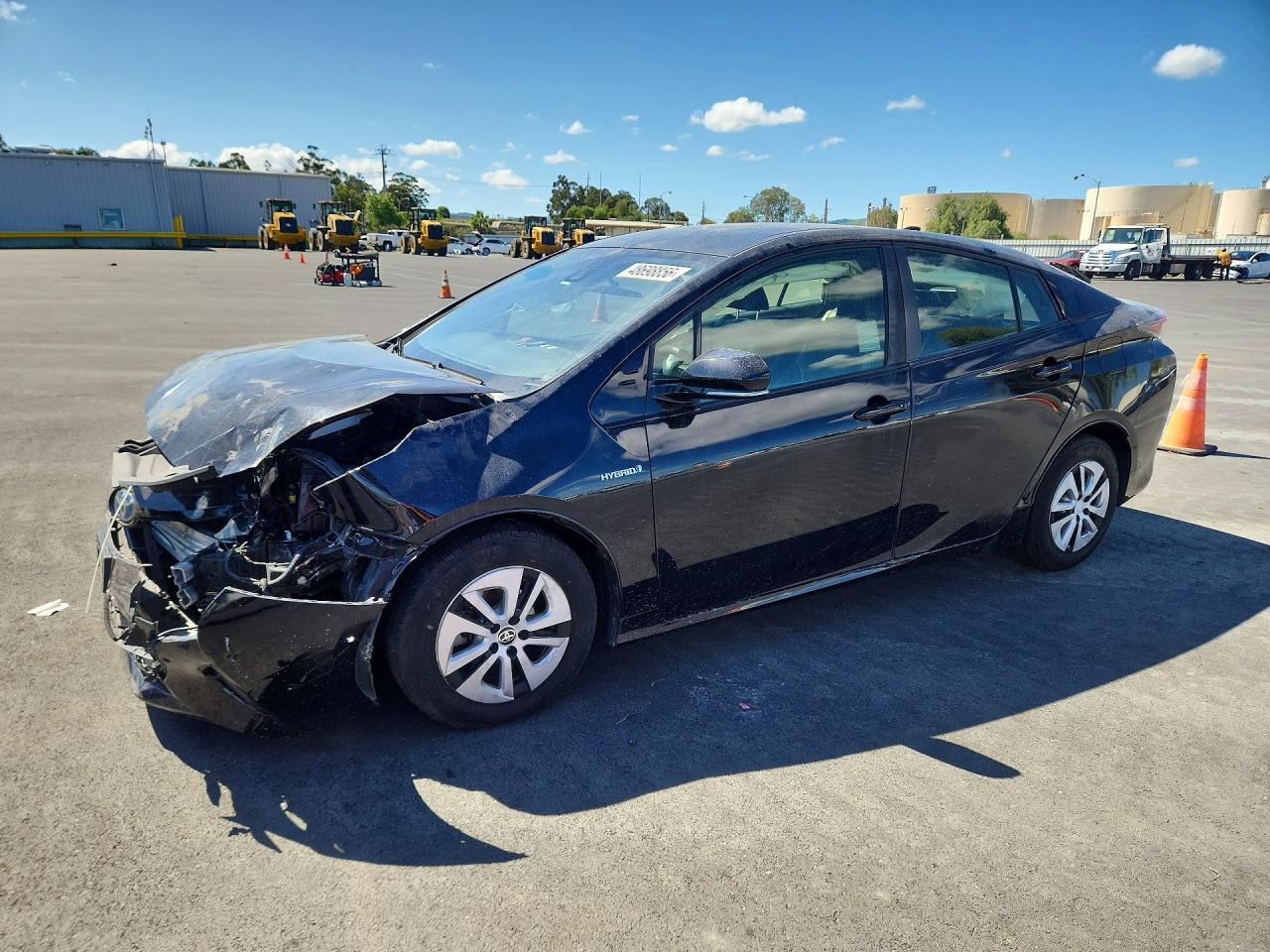Salvage Toyota Prius Image