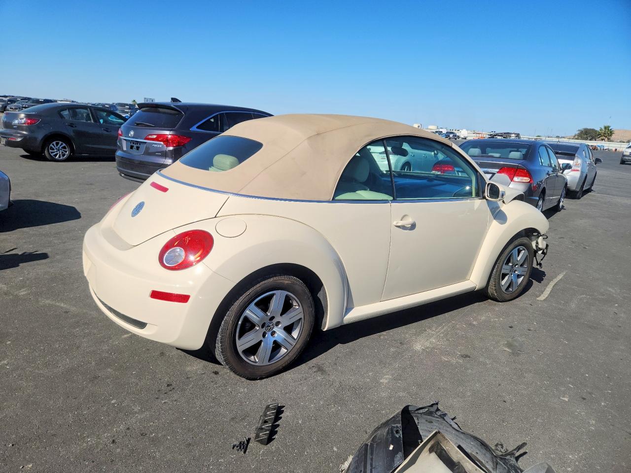 Volkswagen Beetle Convertible Option Package 1