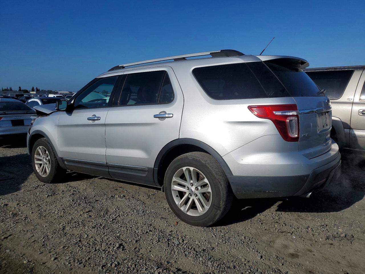 Ford Explorer Xlt