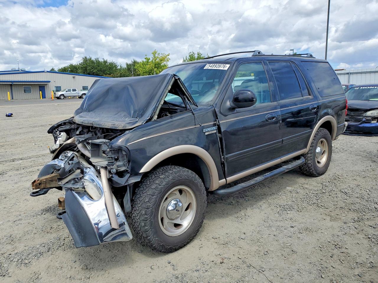 Salvage Ford Expedition Image