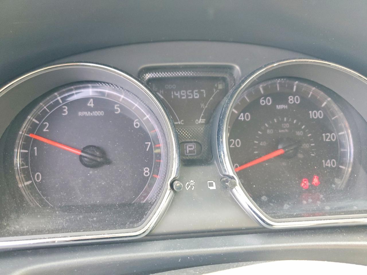 Nissan Versa 1.6 Sv