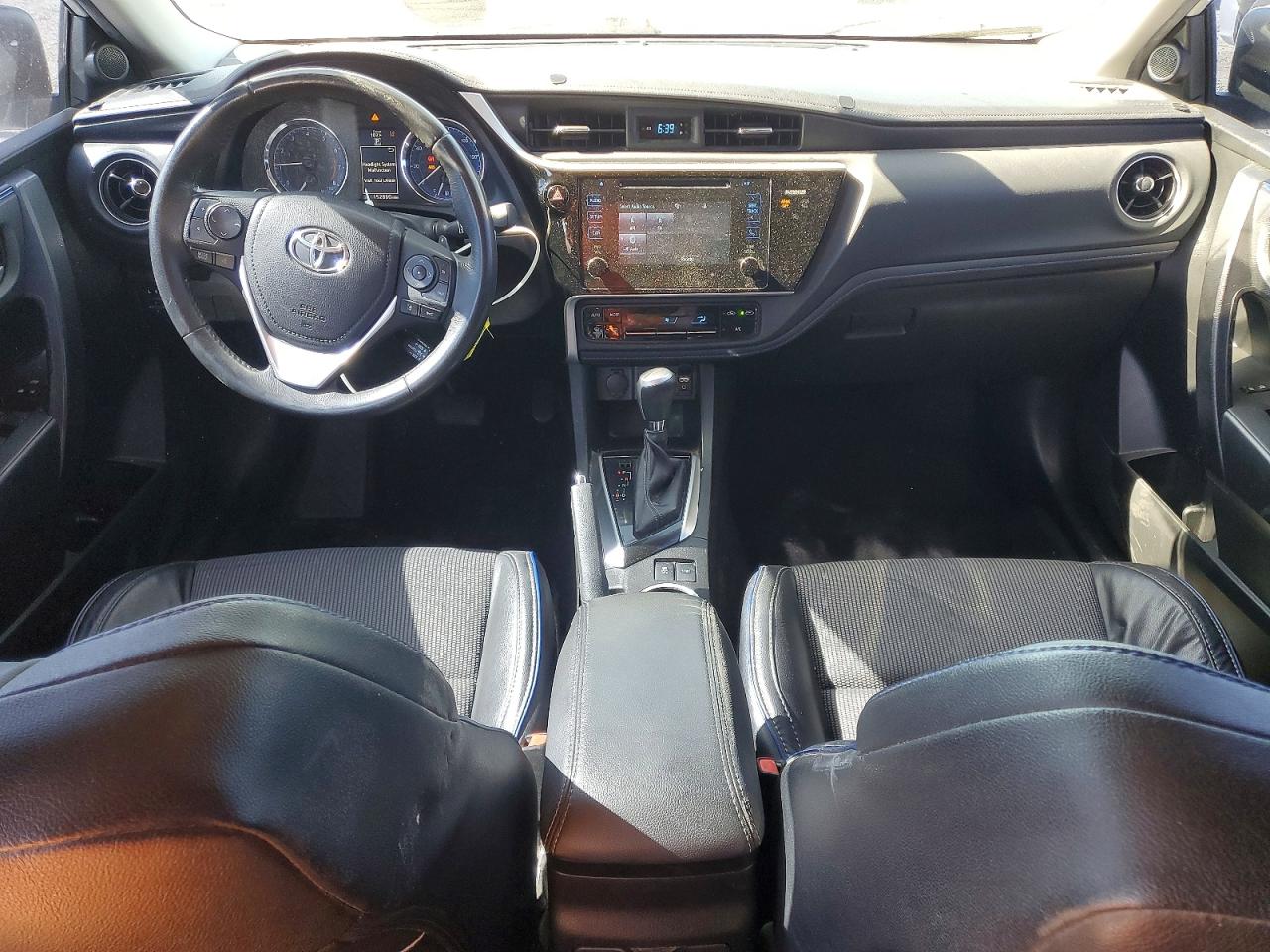 Toyota Corolla Se