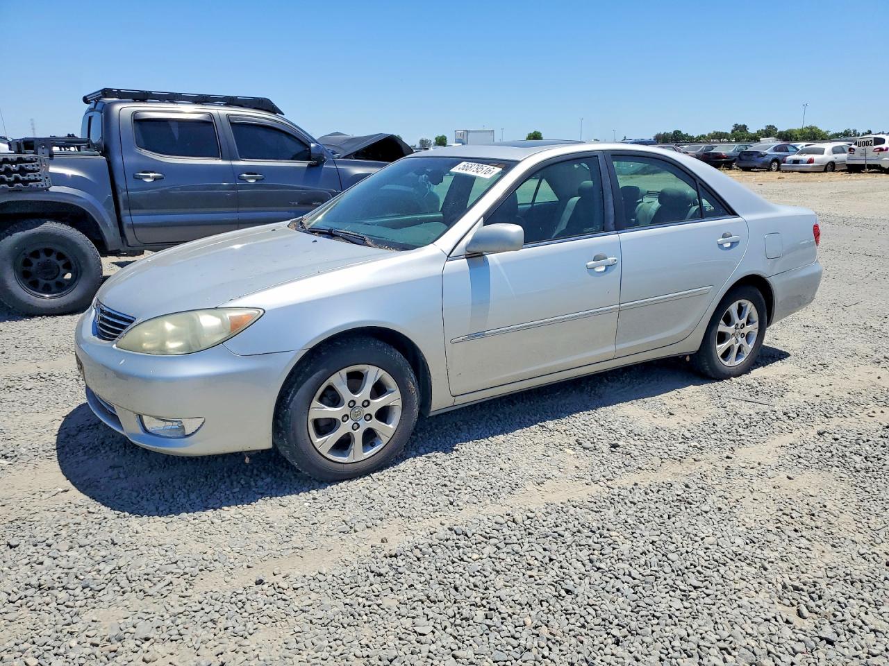Salvage Toyota Camry Image