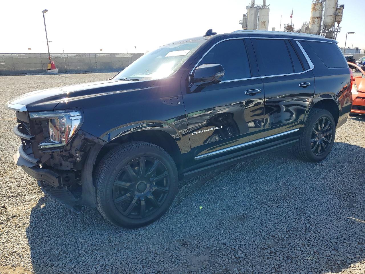 Salvage GMC Yukon Image