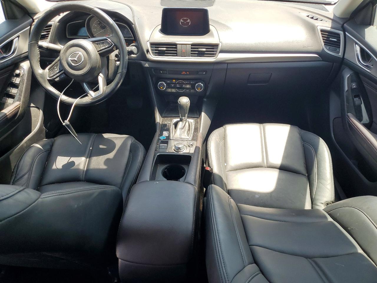 Mazda 3 Touring