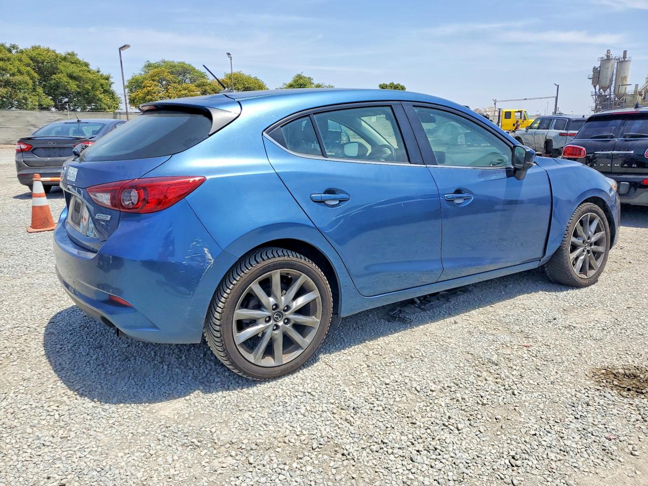 Mazda 3 Touring