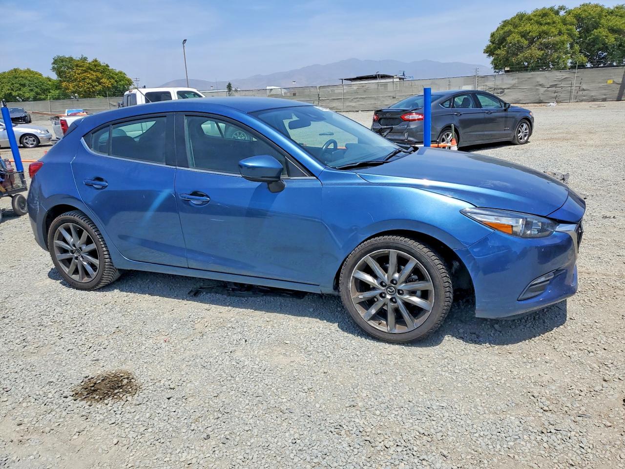 Mazda 3 Touring
