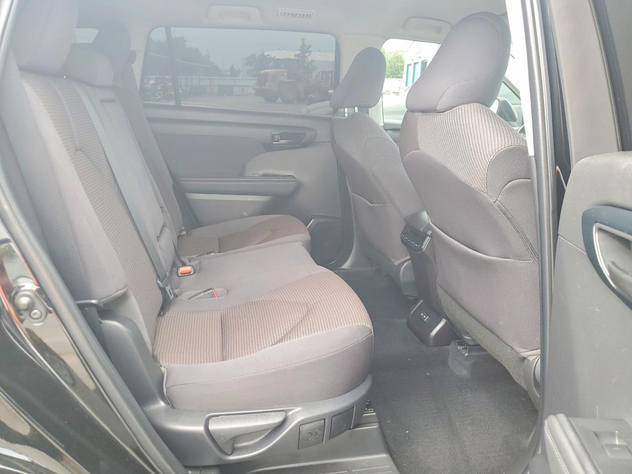 Toyota Highlander Le