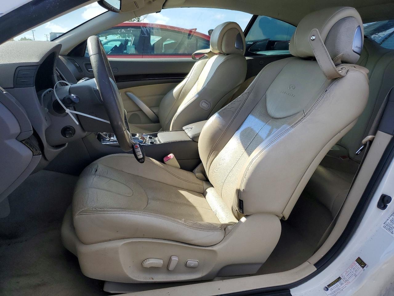 INFINITI G37 Conver Base