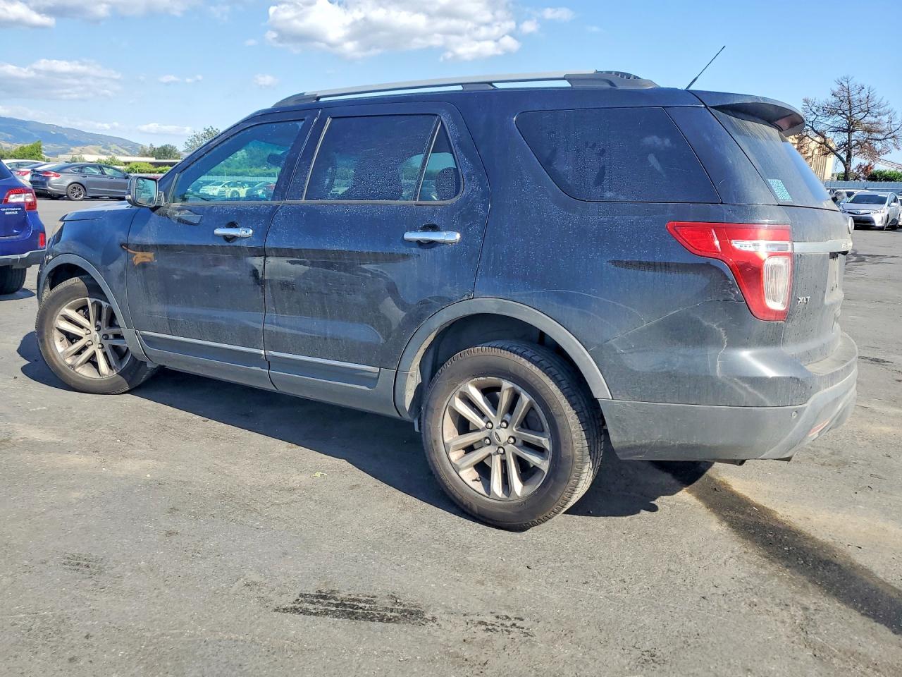 Ford Explorer Xlt