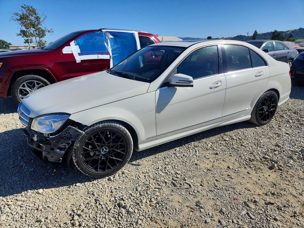 Salvage Mercedes-Benz C-Class Image
