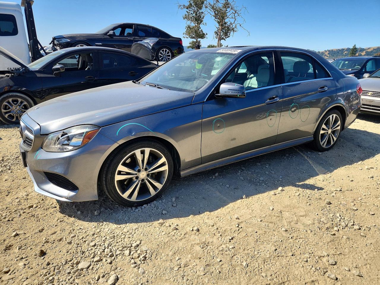 Salvage Mercedes-Benz E-Class Image