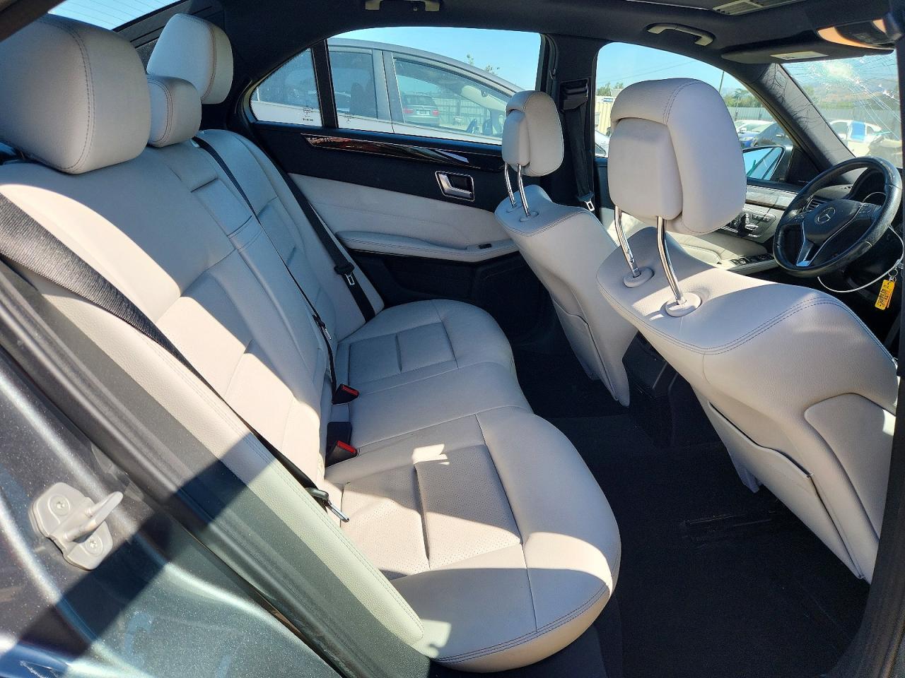 Mercedes-Benz E-Class 350